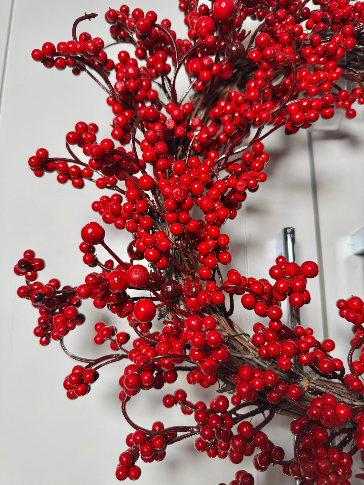 Faux berry grapevine wreath 18 inch
Natural grapevine Christmas wreath
Rustic natural base Christmas wreath
High-quality faux holiday wreath
Realistic faux berry winter wreath
Artificial red berry rustic wreath
Durable faux Christmas berry wreath
Rustic grapevine holiday door decor
Lightweight faux berry door wreath
Handmade faux grapevine wreath