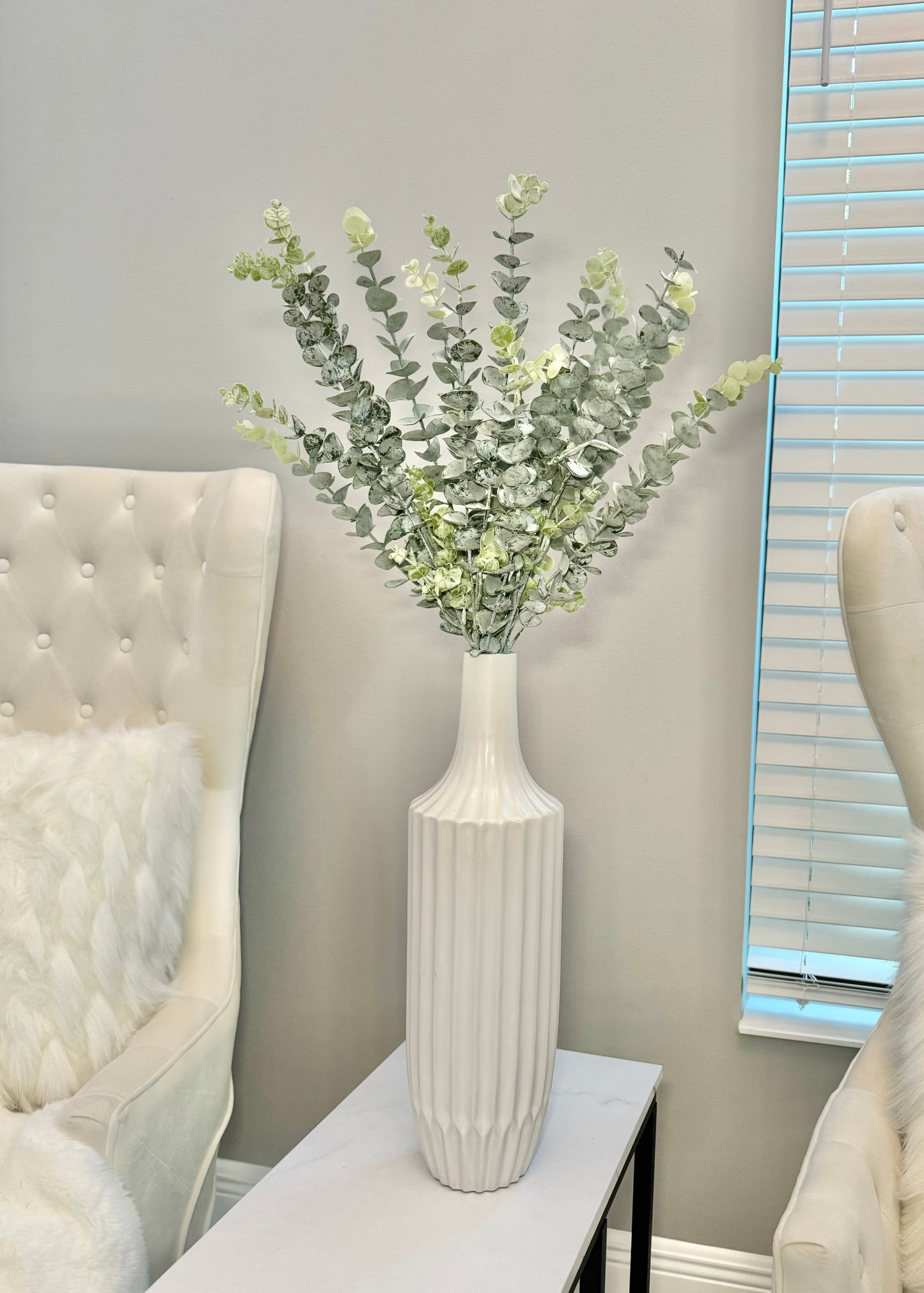 Eucalyptus stems for home decor
Faux greenery for arrangements
Decorative eucalyptus branches
Artificial foliage for vases
Home decor eucalyptus stems
Greenery branches for centerpieces
Artificial eucalyptus for vases
Faux eucalyptus for modern decor
Rustic eucalyptus branch artificial
Farmhouse faux greenery