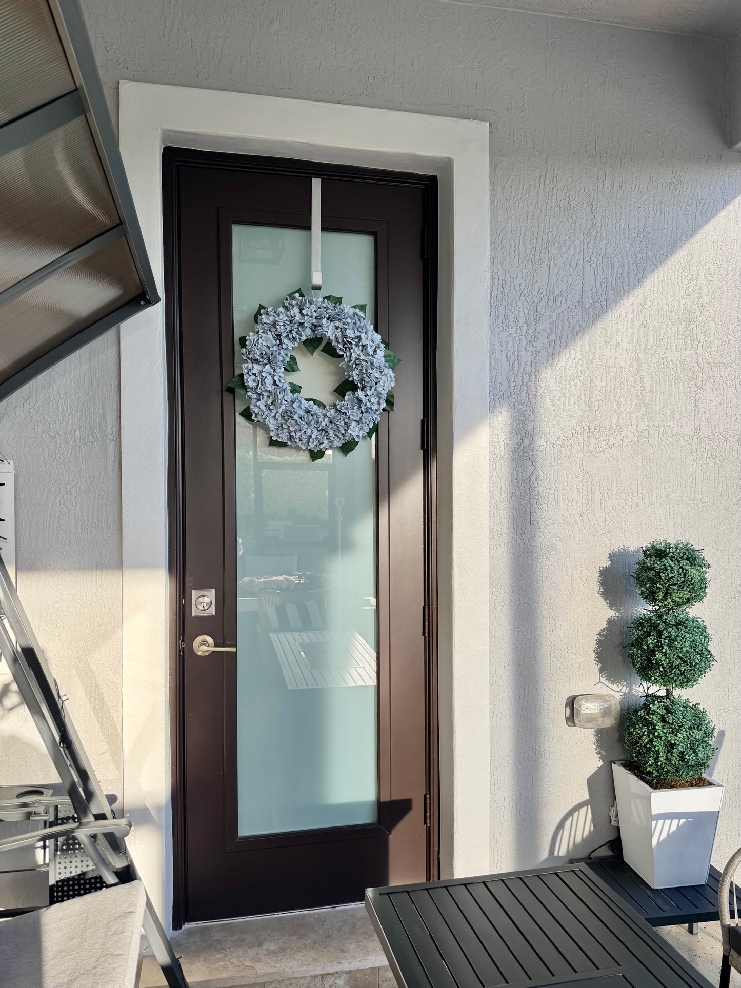 premium silk hydrangea wreath
high quality artificial wreath
faux silk flower door wreath
luxury artificial floral wreath
weather resistant silk wreath
UV resistant outdoor floral wreath
realistic silk hydrangea flowers
durable hydrangea wreath
fade resistant door wreath
hand crafted hydrangea wreath