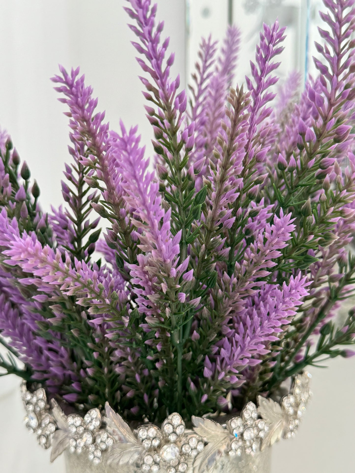 Lavender artificial bouquet 14 inch
Fake lavender bunch for crafts
Faux lavender for wreath making
Artificial lavender bundle 4 stems
Faux lavender flowers realistic look
Plastic lavender flower bunch
UV resistant faux lavender
Dried look faux lavender
Indoor artificial lavender bouquet
Purple artificial lavender bunch