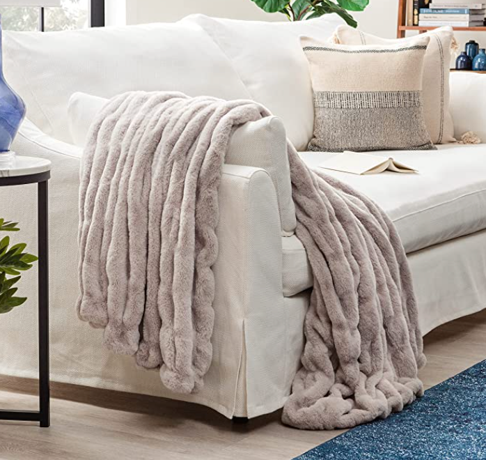 Chantal Faux Fur Luxury Throw Blanket