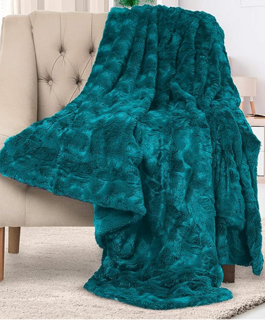 Lucca Faux Fur Luxury Throw Blanket
