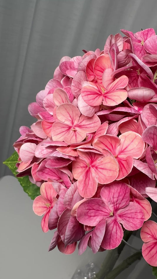 Ariane Lifelike Artificial Pink Burgundy Hydrangea Flowers 20” Real Touch, Set of 3, Faux Silk Stems for Wedding, Fall Décor, Home Styling, and Centerpieces