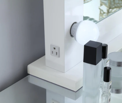 Zoe II Touch Switch Mirror