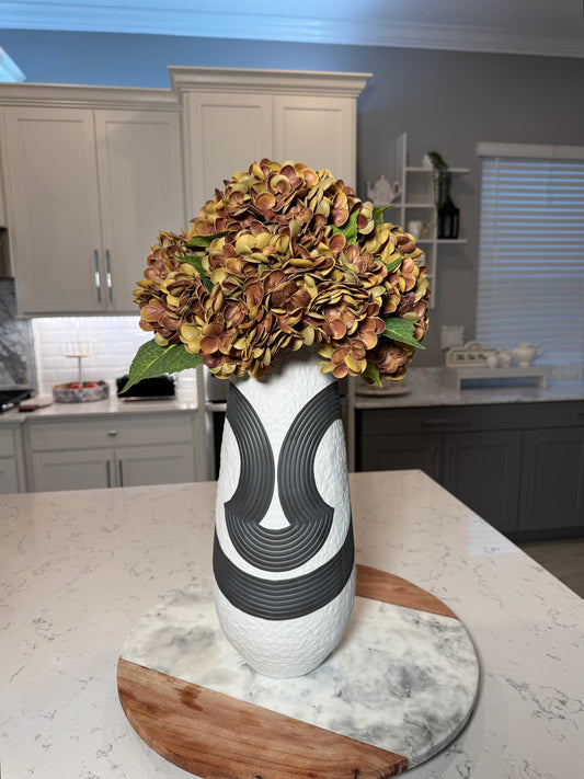 Ariane brown hydrangea flowers

Brown artificial hydrangea stem

Faux brown hydrangea flowers

Real touch hydrangea stem brown

Artificial brown hydrangea bouquet

Silk brown hydrangea flowers

Hydrangea flowers for centerpieces

Brown hydrangea wedding decor

Faux hydrangea flowers for vases

Realistic hydrangea artificial flowers

Brown silk hydrangea centerpiece