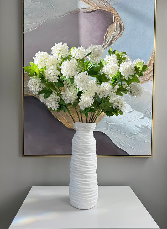 hydrangea silk flowers for decor

fake wedding hydrangeas

home decor artificial flowers

realistic hydrangea faux stem

floral stems for DIY arrangements

lifelike white faux flowers

artificial snowball blooms

white silk flowers for centerpiece

white hydrangea fake flower stem

artificial flower stems 30 inch