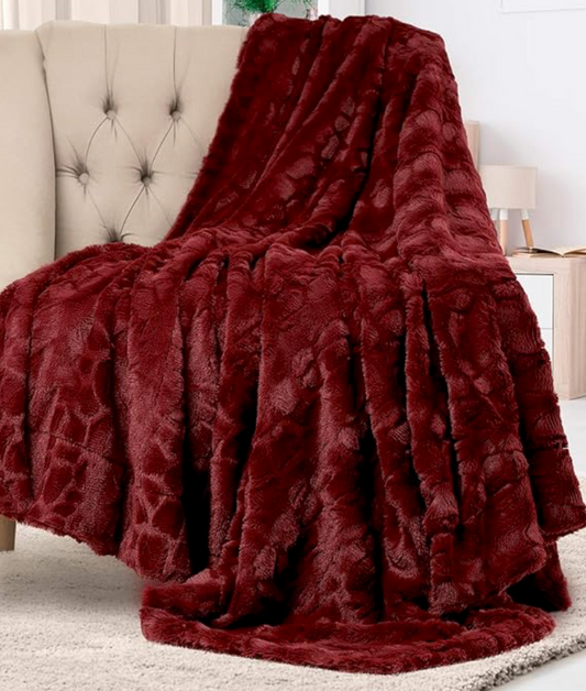 Lucca Faux Fur Luxury Throw Blanket