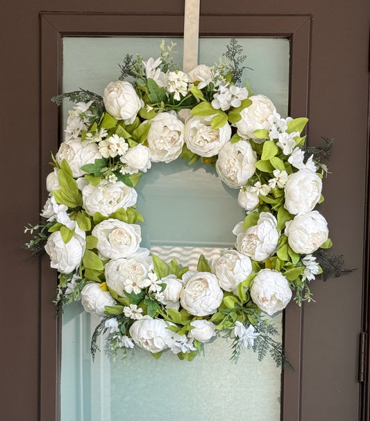 Faux peony flower wreath

Artificial flower wreath

White and green wreath

23 inch floral wreath

Indoor outdoor wreath

All season wreath

Peony wreath decor

Spring wreath for door

Decorative wreath for wall

Faux floral wreath
