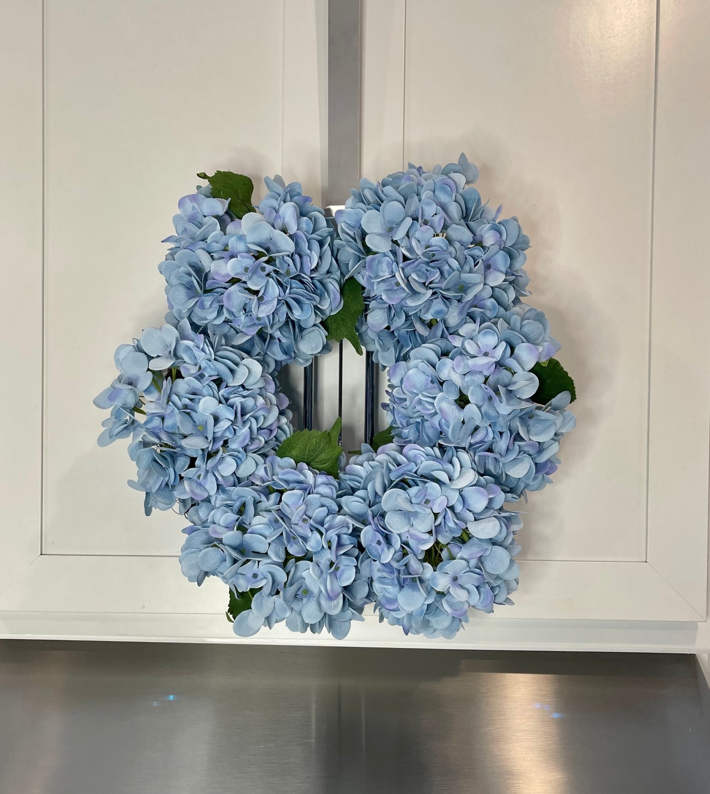 Capri Medium Luxury Blue Silk Hydrangea Wreath, 18in UV Resistant, All-Season Beauty