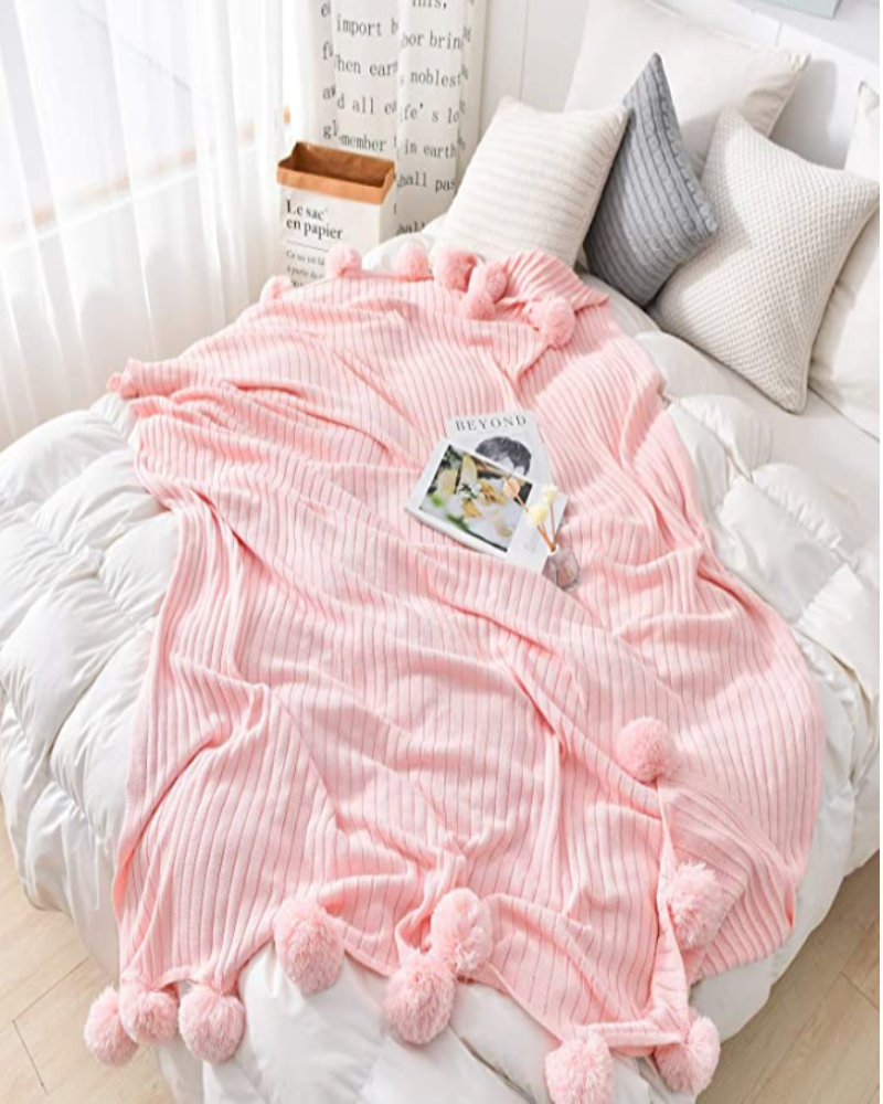 Olivia Pom Pom Throw Blanket